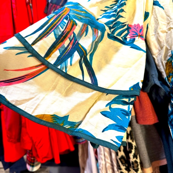 Tropical print blouse - Picture 4 of 4